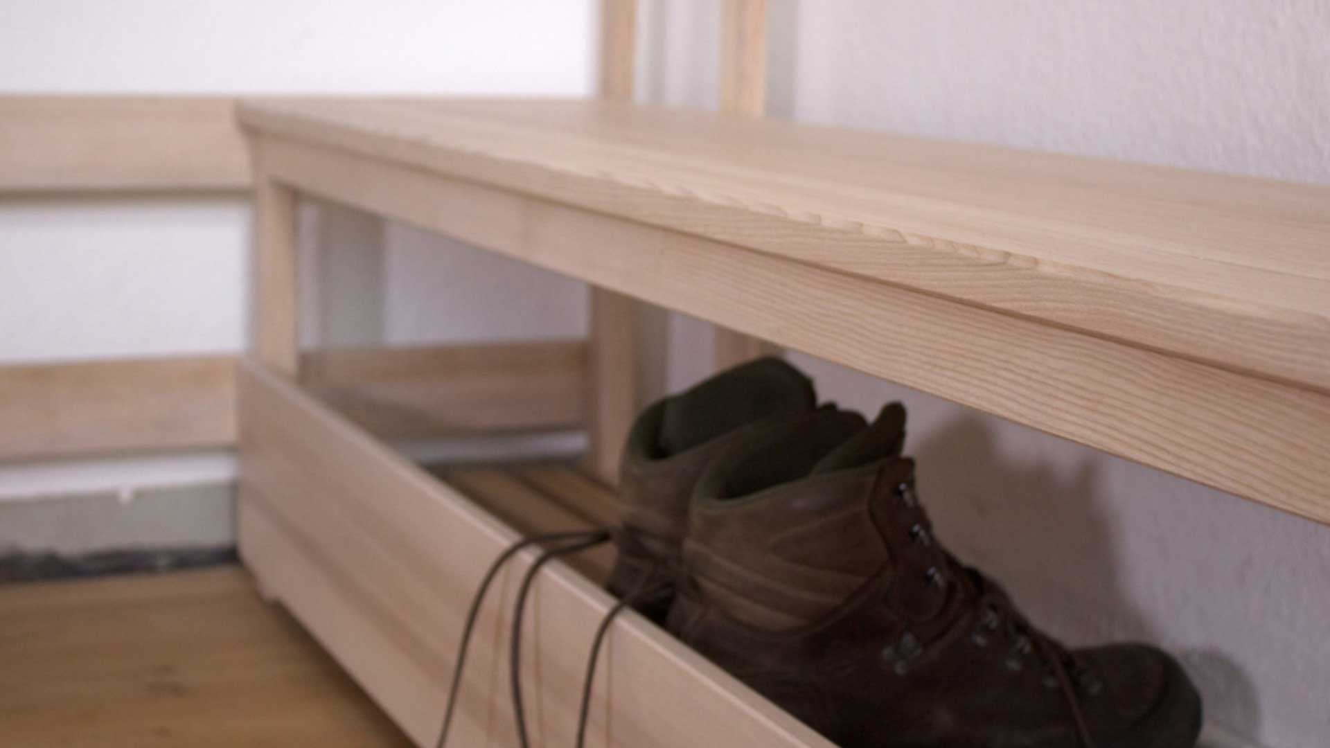 Garderobe 6